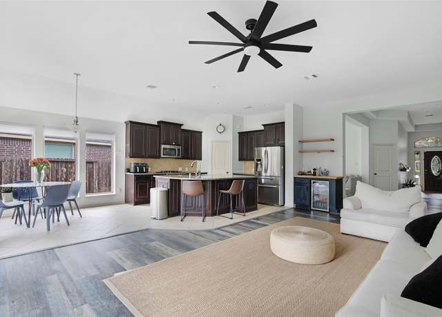Property at 13015 Barkley Bend Ln, Houston, TX 77044, 3 beds, 2 baths
