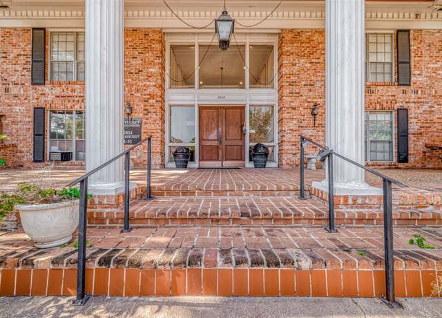 Property at 2824 Briarhurst Dr, Houston, TX 77057, 2 beds, 2 baths