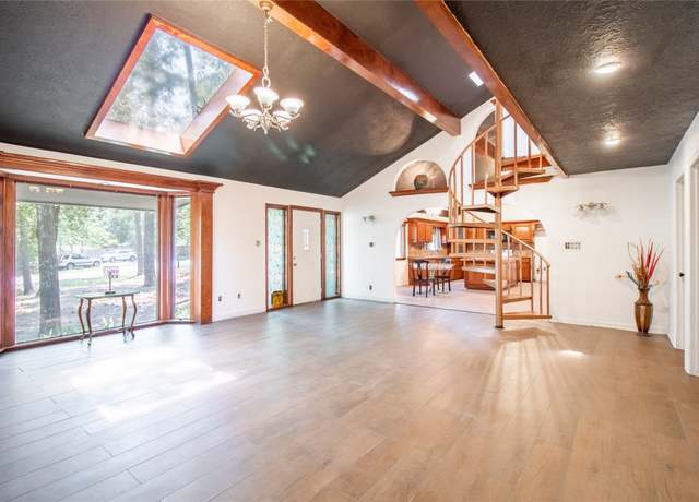 Property at 27607 Decker Woods Dr, Magnolia, TX 77354, 6 beds, 2 baths
