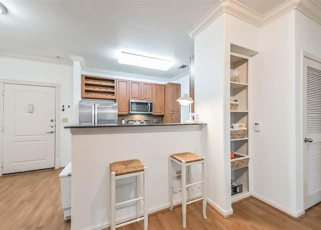 Property at 1711 Old Spanish Trl #427, Houston, TX 77054, 2 beds, 2 baths