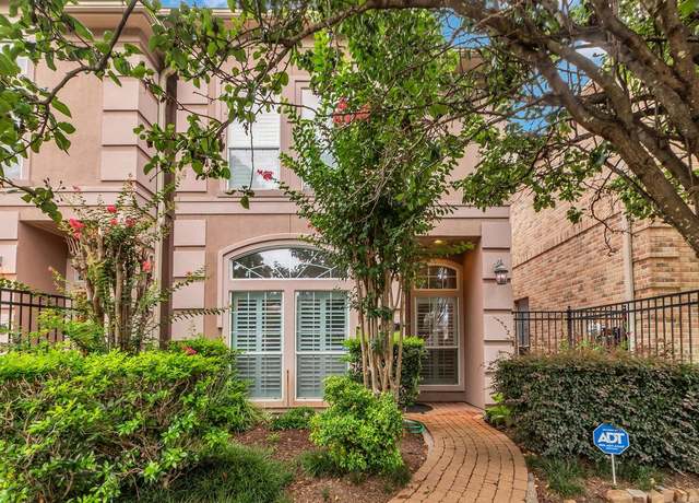 Property at 13527 Brookbluff Ln, Houston, TX 77077, 3 beds, 2.5 baths
