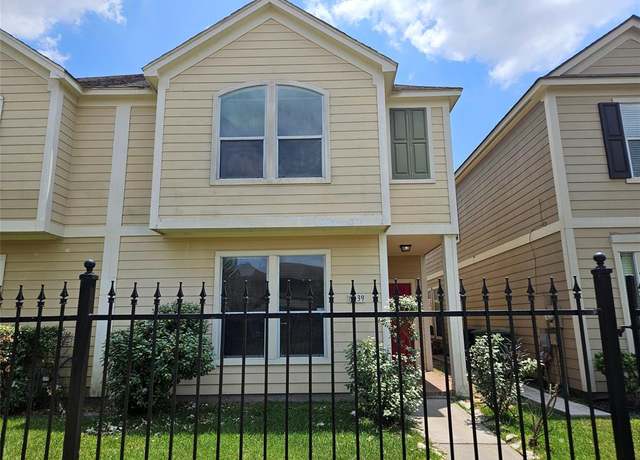 Property at 8039 Ellinger Ln, Houston, TX 77040, 3 beds, 2 baths