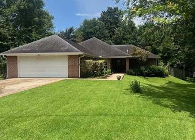 Property at 180 Beechwood Dr, Lumberton, TX 77657, 3 beds, 2 baths