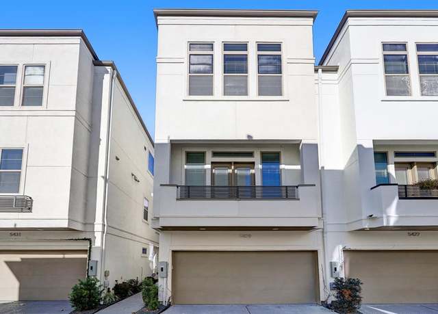 Property at 5429 Larkin St, Houston, TX 77007, 3 beds, 3.5 baths