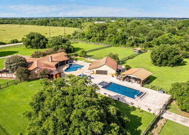 Property at 1226 County Road 45, Angleton, TX 77515, 3 baths