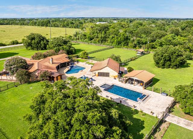Property at 1226 County Road 45, Angleton, TX 77515, 3 baths