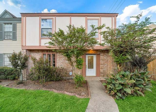 Property at 17116 Beaver Springs Dr #7, Houston, TX 77090, 3 beds, 2.5 baths