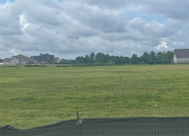 Property at 12973 French Quarter Dr, Willis, TX 77318