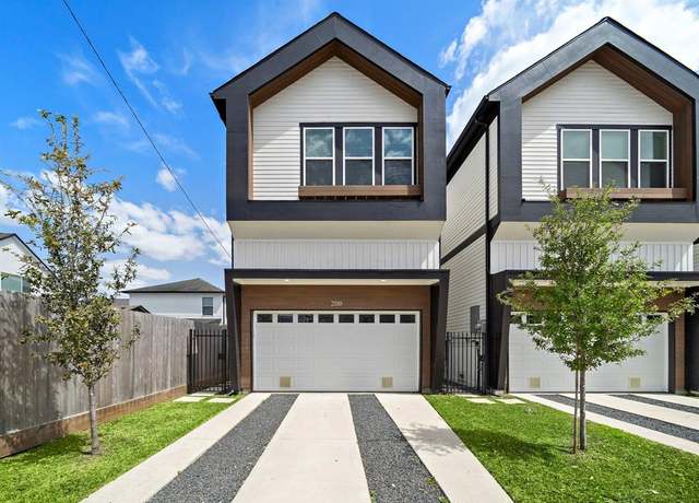 Property at 2110 Beall St, Houston, TX 77008, 3 beds, 2.5 baths