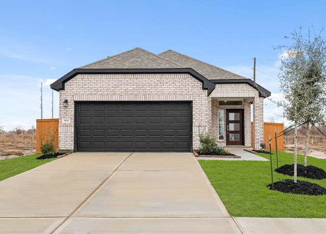 Property at 500 Long Branch Dr, Dayton, TX 77535, 3 beds, 2 baths