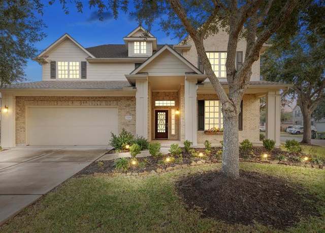 Property at 12001 Bright Landing Ct, Pearland, TX 77584, 4 beds, 3.5 baths