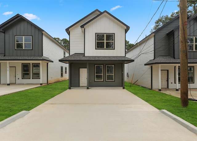 Property at 10176 Barberry St, Willis, TX 77318, 3 beds, 2.5 baths