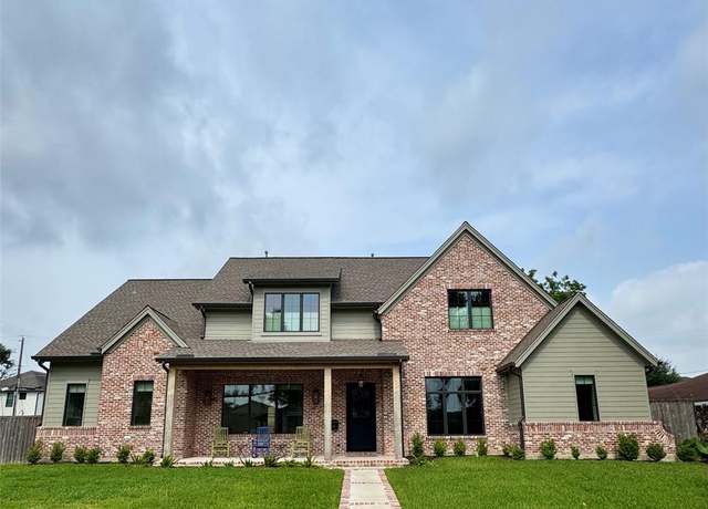 Property at 1701 Bayram Dr, Houston, TX 77055, 4 beds, 5 baths
