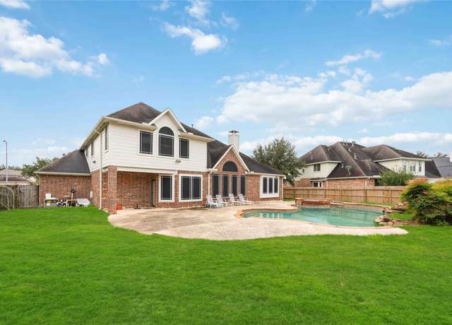 Property at 21106 Falcon Creek Ct, Richmond, TX 77406, 5 beds, 4.5 baths
