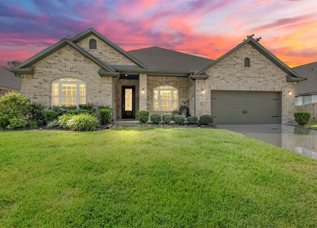 Property at 1803 Graystone Hills Dr, Conroe, TX 77304, 3 beds, 2.5 baths