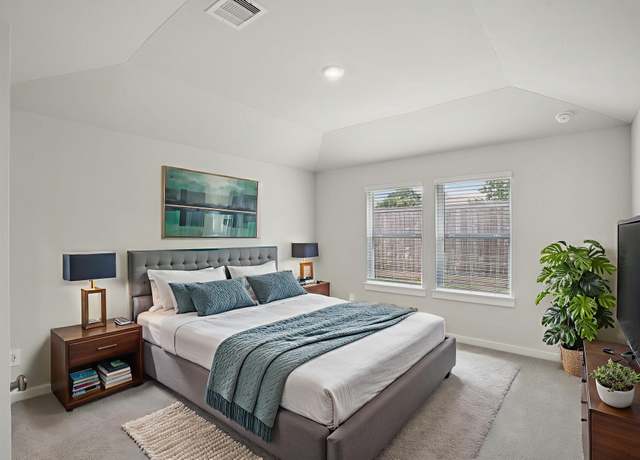 Property at 16988 Juniper Blossom Bnd, Conroe, TX 77302, 3 beds, 2 baths