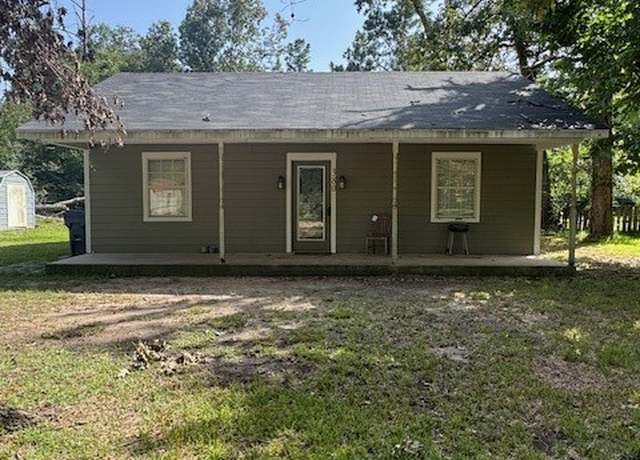 Property at 380 Rae Ann Blvd, Livingston, TX 77351, 2 beds, 1 bath