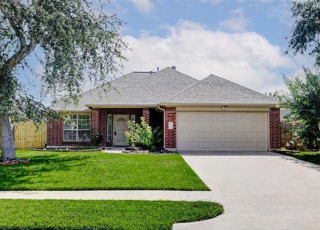 Property at 316 Magnolia Way, League City, TX 77573, 3 beds, 2 baths