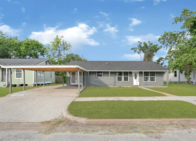 Property at 1905 Oregon St, Baytown, TX 77520, 3 beds, 2 baths