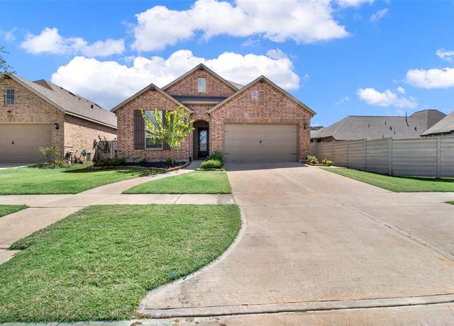 Photo of 2116 Blackhawk Ridge Ln, Manvel, TX 77578