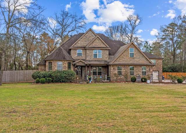 Property at 11062 Sleepy Hollow Rd, Conroe, TX 77385, 4 beds, 3.5 baths