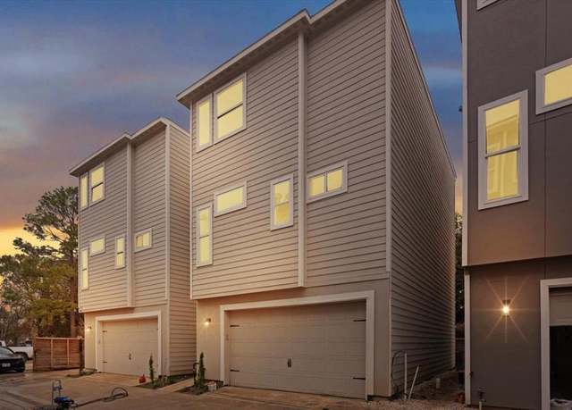 Property at 6723 Saint Augustine St, Houston, TX 77021, 3 beds, 3.5 baths