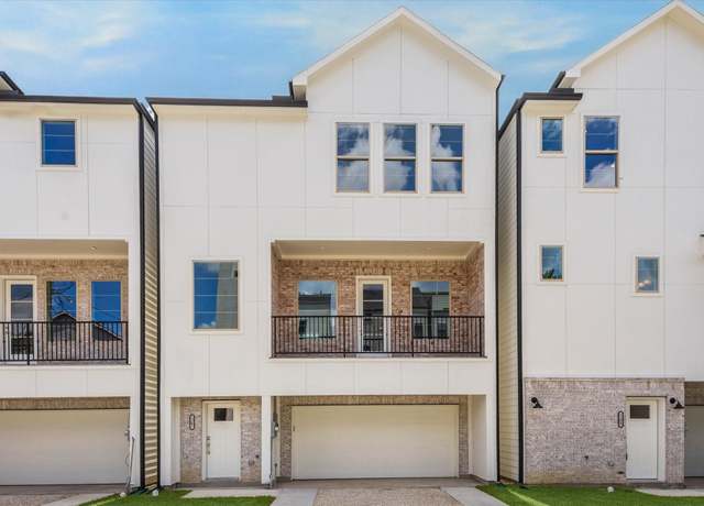Property at 5307 Eigel St, Houston, TX 77007, 3 beds, 3.5 baths