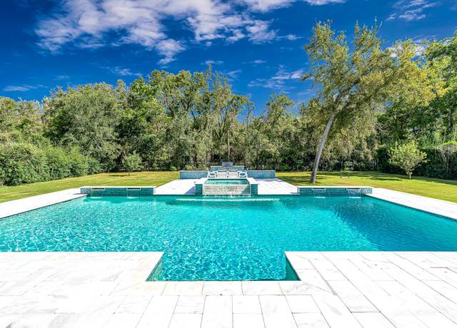 Property at 6134 Crystal Water Dr, Richmond, TX 77406, 5 beds, 3.5 baths