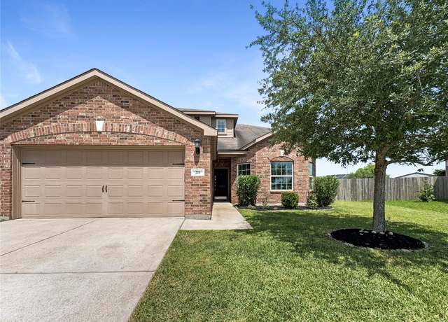 Property at 211 Golden Eagle Ct, La Marque, TX 77568, 4 beds, 2.5 baths
