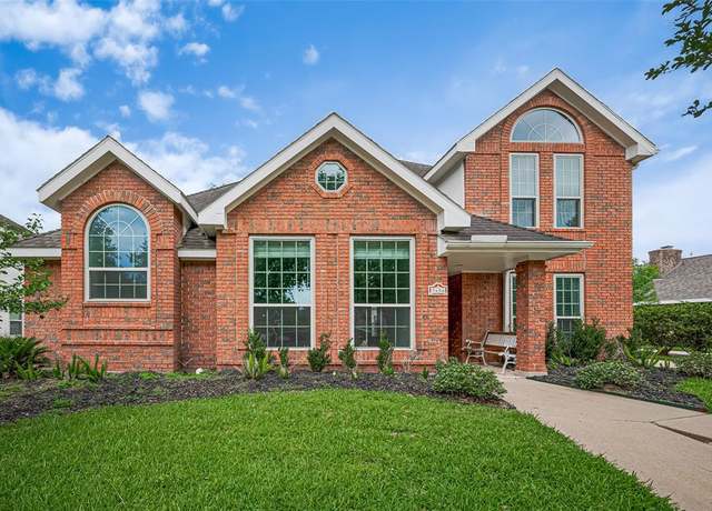 Property at 3406 Mesquite Dr, Sugar Land, TX 77479, 3 beds, 2.5 baths