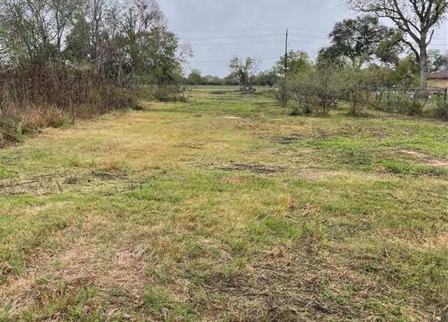 Property at 4510 11th St, Brookshire, TX 77423