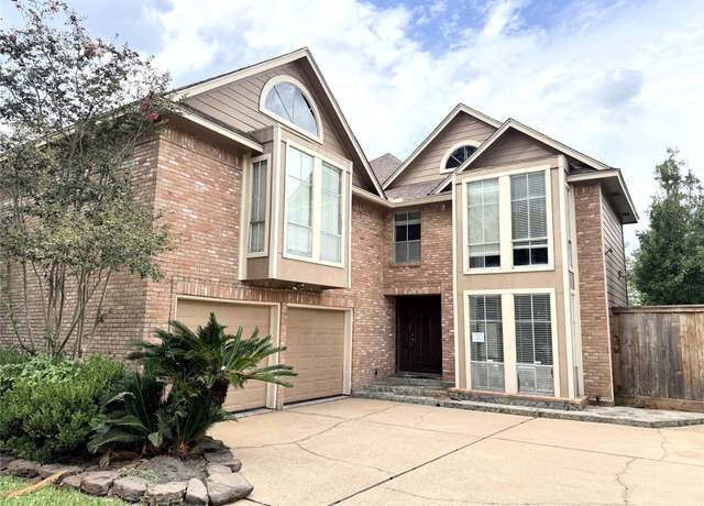 Property at 6315 Via Espana Dr, Houston, TX 77083, 4 beds, 2.5 baths