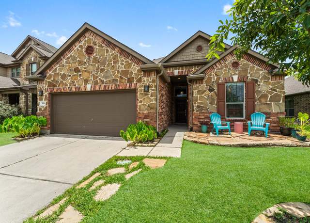 Property at 29501 Salem Fields Dr, Spring, TX 77386, 4 beds, 2 baths