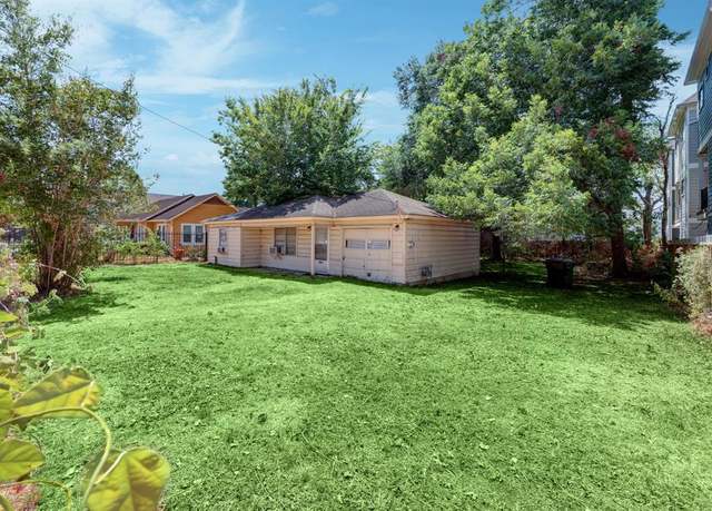 Property at 1124 W 23rd St, Houston, TX 77008, 2 beds, 1 bath