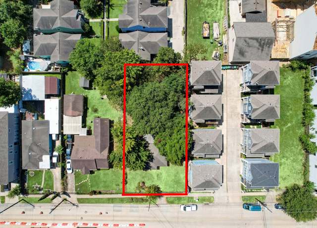 Property at 1124 W 23rd St, Houston, TX 77008, 2 beds, 1 bath