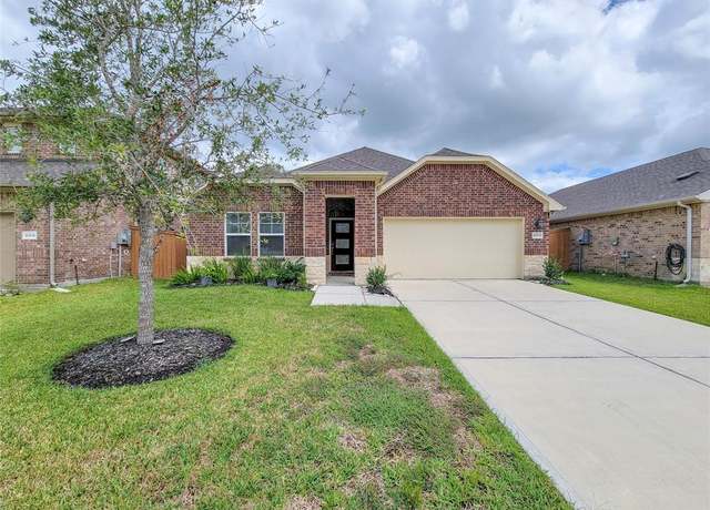 Property at 10835 Cliffs View Dr, Rosharon, TX 77583, 3 beds, 2.5 baths