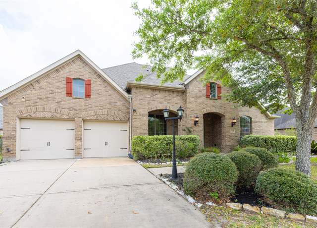 Property at 2715 Joshua Tree Ln, Manvel, TX 77578, 3 beds, 3 baths