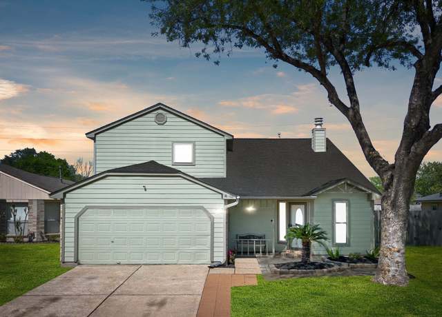 Property at 11722 Yearling Dr, Houston, TX 77065, 3 beds, 2.5 baths