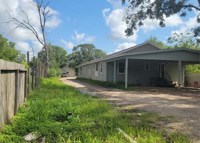 Property at 443 Coen Rd, Arcola, TX 77583, 3 beds, 2 baths