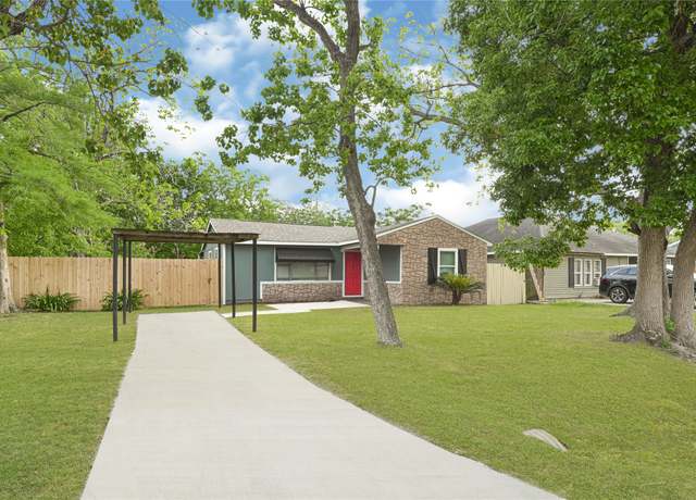 Property at 7401 Carrie Ln, Deer Park, TX 77536, 3 beds, 1 bath