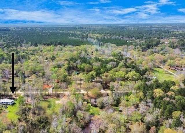 Property at 111 Bonnie Creek Dr, Coldspring, TX 77331, 4 beds, 2 baths