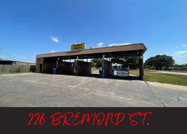 Property at 226 Bremond St, Hempstead, TX 77445, 2 beds, 2 baths