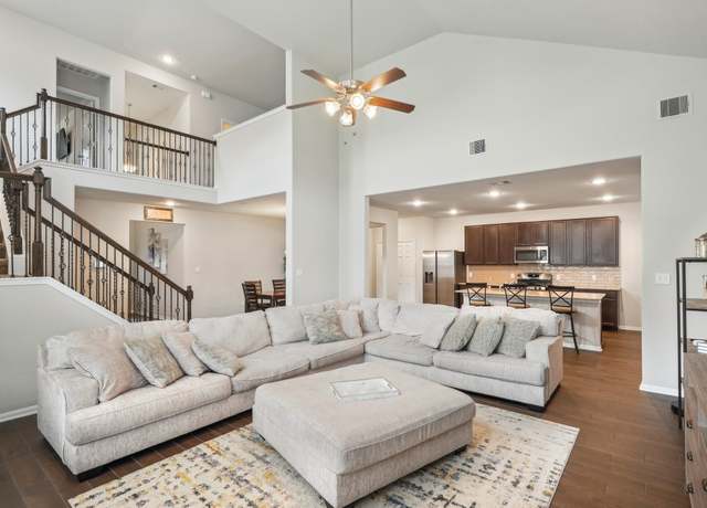 Property at 3323 Fogmist Dr, Rosenberg, TX 77471, 5 beds, 3 baths