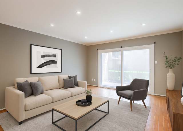 Property at 2230 S Piney Point Rd #113, Houston, TX 77063, 1 bed, 1 bath