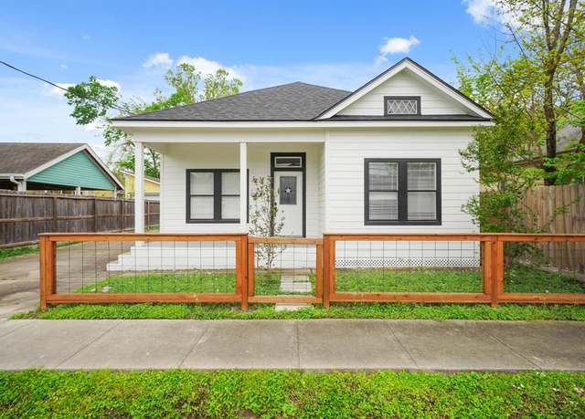 Property at 408 Winnie St, Houston, TX 77009, 3 beds, 3 baths
