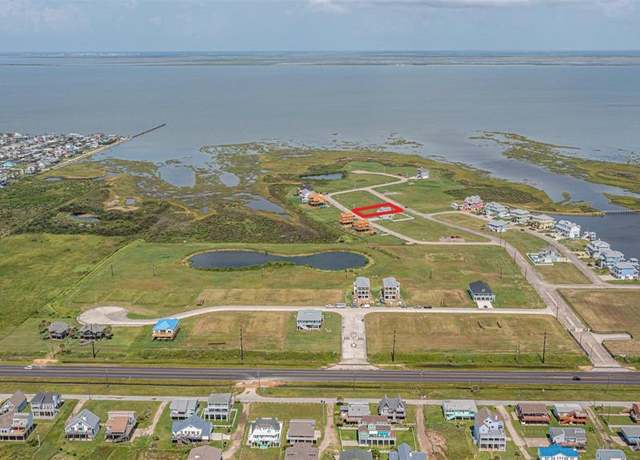 Property at 3927 Curlew Dr, Galveston, TX 77554