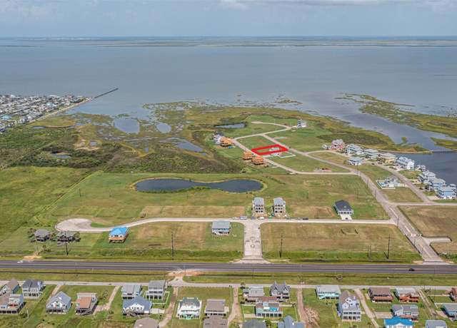 Property at 3927 Curlew Dr, Galveston, TX 77554