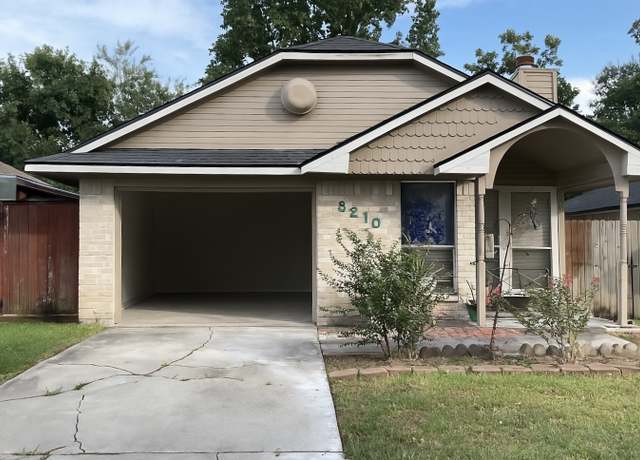 Property at 3210 Lucida Ln, Spring, TX 77373, 2 beds, 1.5 baths