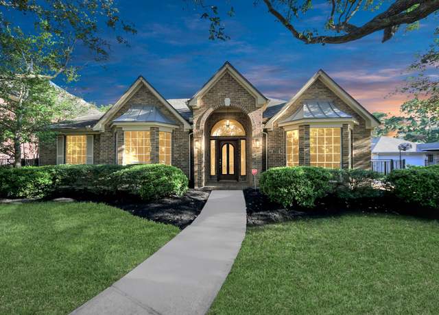 Property at 22306 Fairbay Dr, Katy, TX 77450, 3 beds, 2.5 baths