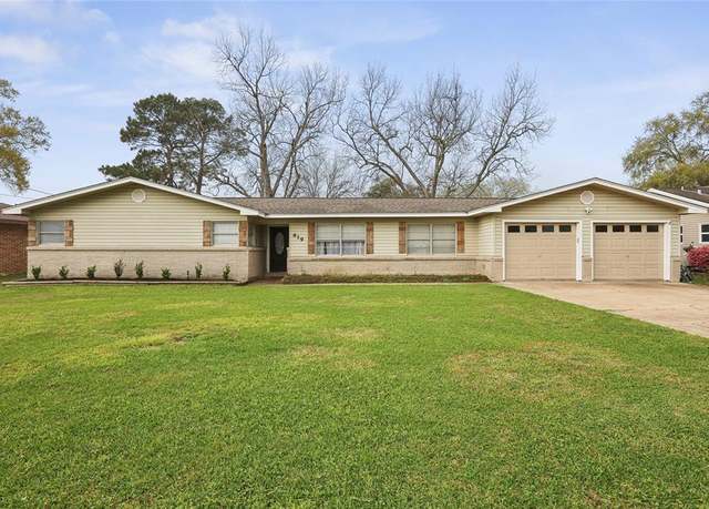 Property at 619 N 24th St, Nederland, TX 77627, 4 beds, 2.5 baths